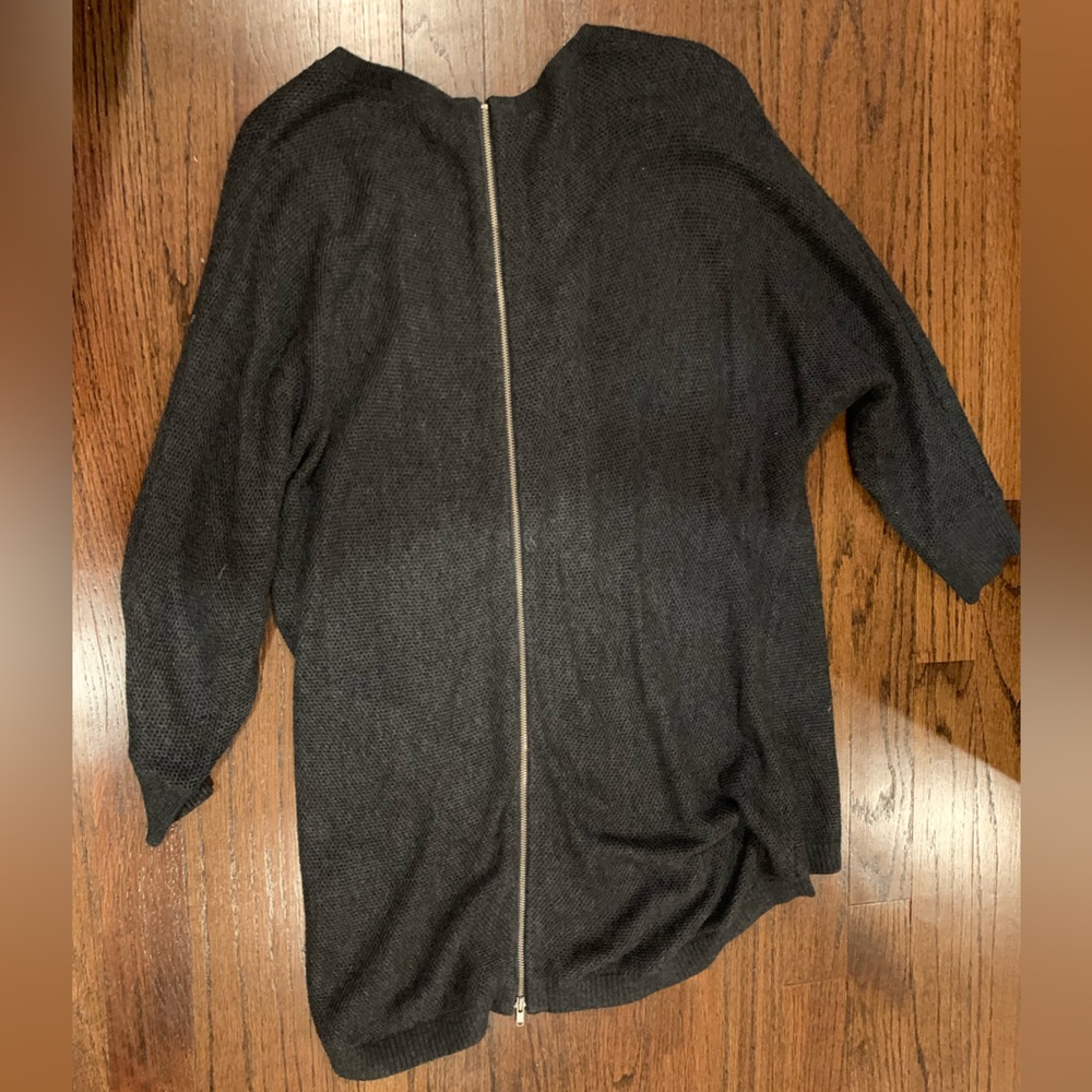 Sweater - Picture 2 of 3